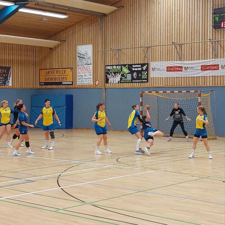 Frauen unterliegen Favoriten aus Dorf Mecklenburg