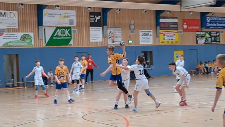 MJD gewinnt Platzierungsrunde 1